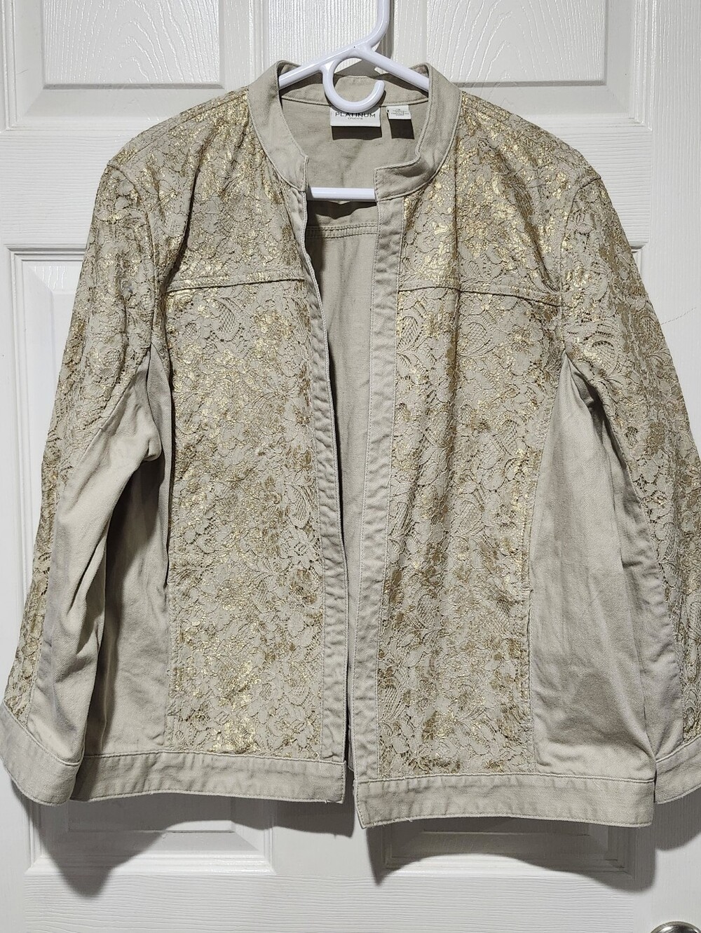 Chico's Platinum Open Front Cream Jacket with Gold Lace Overlay Size XL